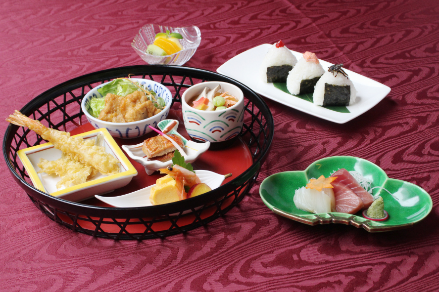 日本料理四季 お子様料理（ご予約制）